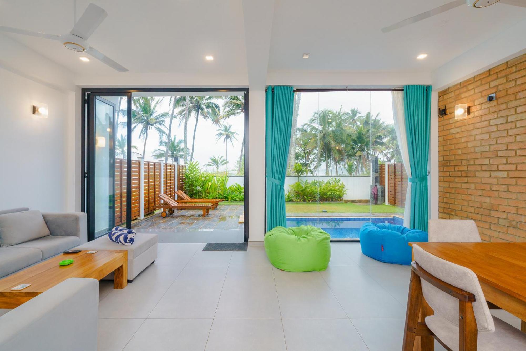 Kaas Villas - Entire Two Bedroom Villa With Private Pool & Garden ดิคเวลลา ภายนอก รูปภาพ