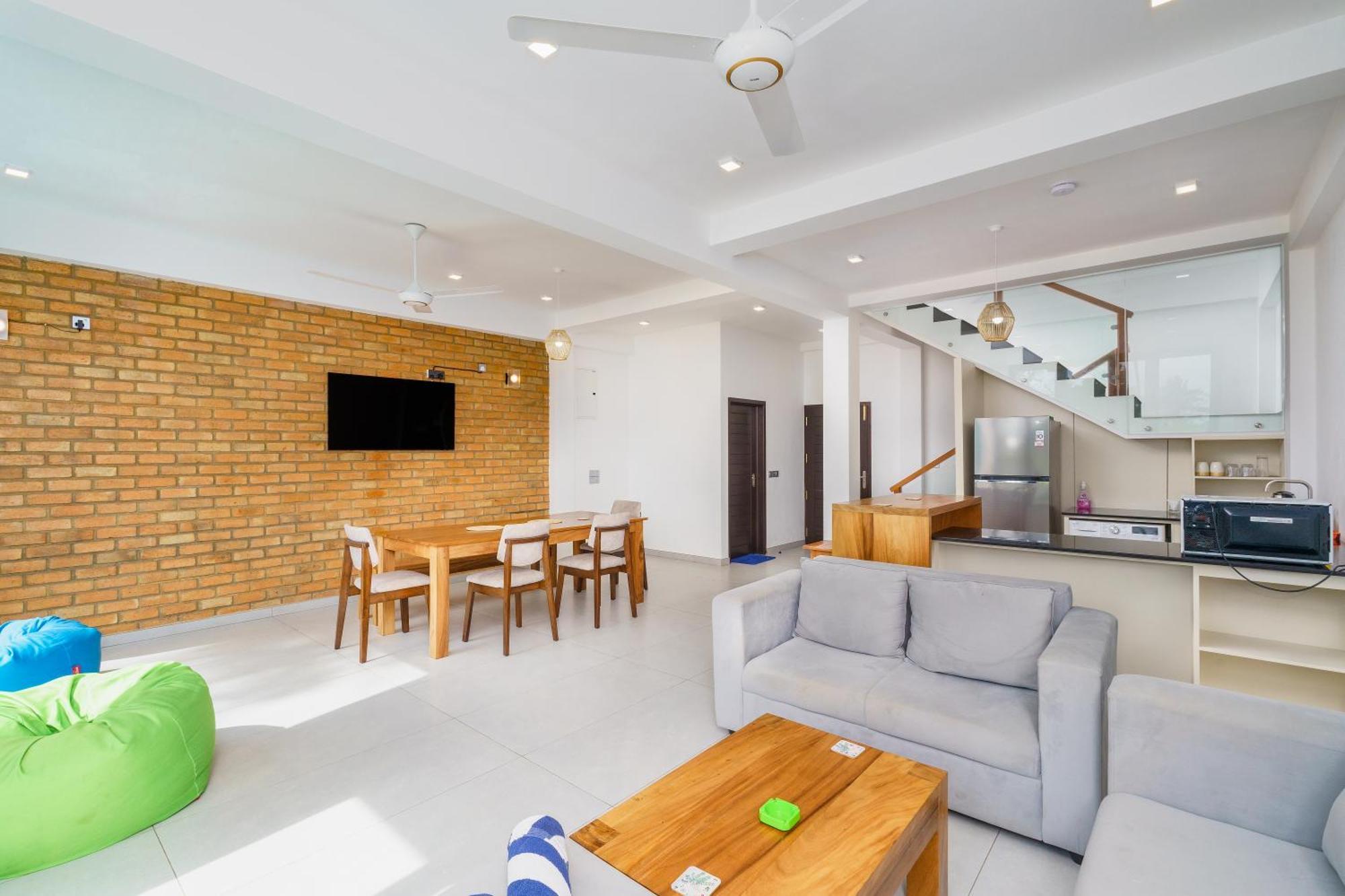 Kaas Villas - Entire Two Bedroom Villa With Private Pool & Garden ดิคเวลลา ภายนอก รูปภาพ